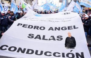 Por la familia química y petroquímica