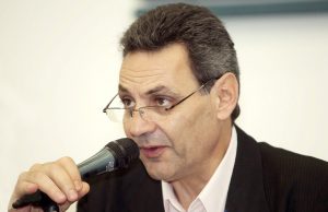 Salarios de docentes FFAA