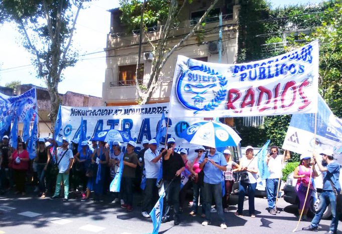 RADIODIFUSIÓN: Retención de tareas por 72 hs. en Radios Privadas