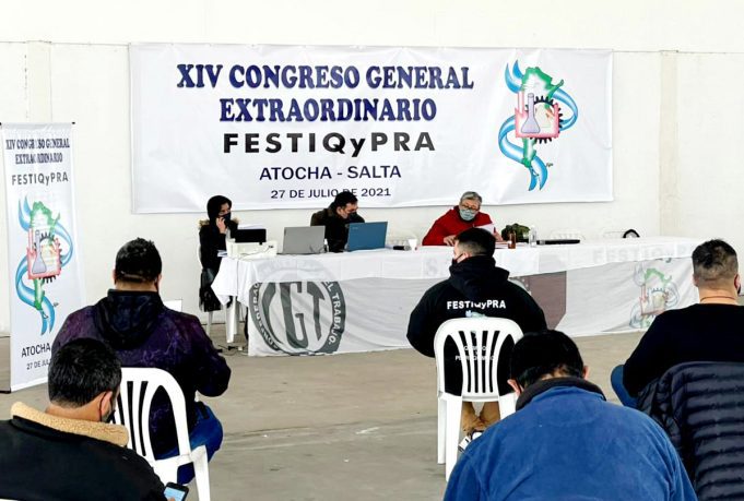 QUIMICOS y PETROQUIMICOS: La FESTIQYPRA expulsó a Daniel Santillán y recuperó el orden