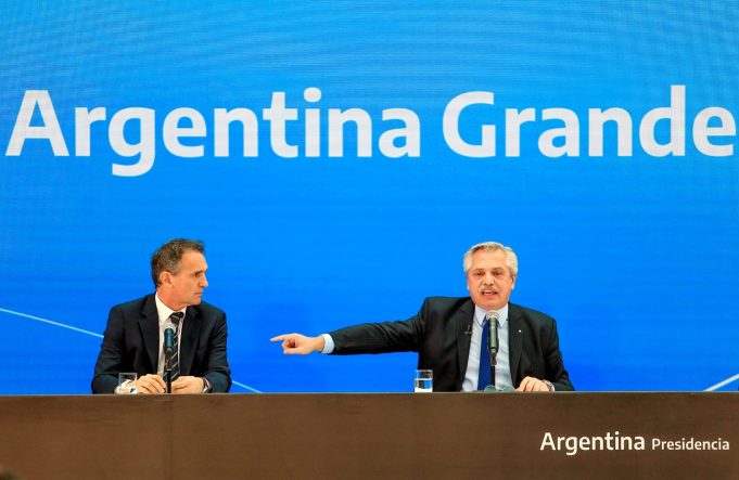 Los VIALES y el reconocimiento del PRESIDENTE y su gremio a 21 años del «Salvemos a Vialidad Nacional»
