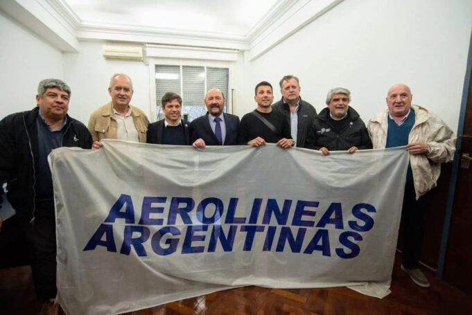 AERONAVEGANTES: Pleno apoyo de los gobernadores a los aeronáuticos en su lucha salarial y en defensa de AEROLINEAS