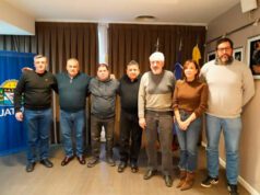 Gremial de la CARNE junto a UATRE y demás gremios del sector avícola enfrentan al GRUPO Granja Tres Arroyos